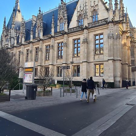 Rouen Hyper Centre Ville Palais De Justice Dış mekan fotoğraf